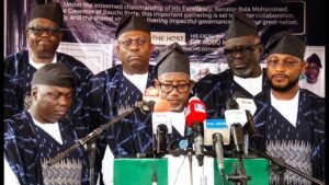 Read more about the article Just in: PDP crisis: Govs broker truce, urge parties to revert to status quo