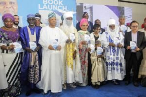 Read more about the article Adelusi-Adeluyi, Adeyeye, Baale, others, laud Ya Kasai at book launch