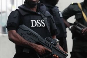 Read more about the article DSS arrests alleged vote-buyer with bags of money – The Sun Nigeria