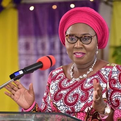 You are currently viewing Akeredolu’s widow rejects Ondo gov’s planned lecture for husband