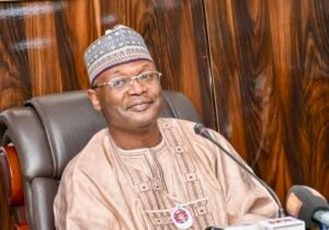 Read more about the article INEC dispels rumour of Yakubu’s death