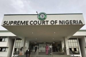 Read more about the article Supreme Court stops CBN, AGF, from releasing funds to Rivers 