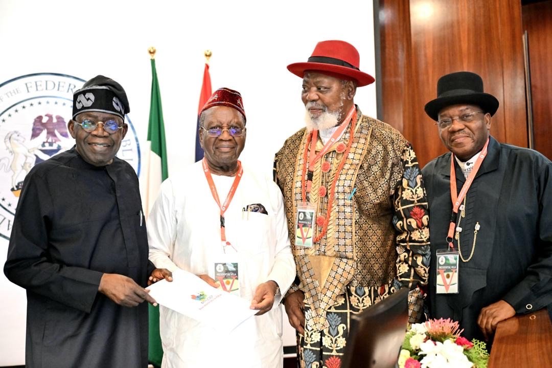 You are currently viewing Tinubu meets South-South leaders, calls for rule of law to restore peace in Rivers