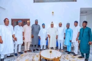 Read more about the article APC slams Adeleke’s visit to Akande amid Osun LG crisis